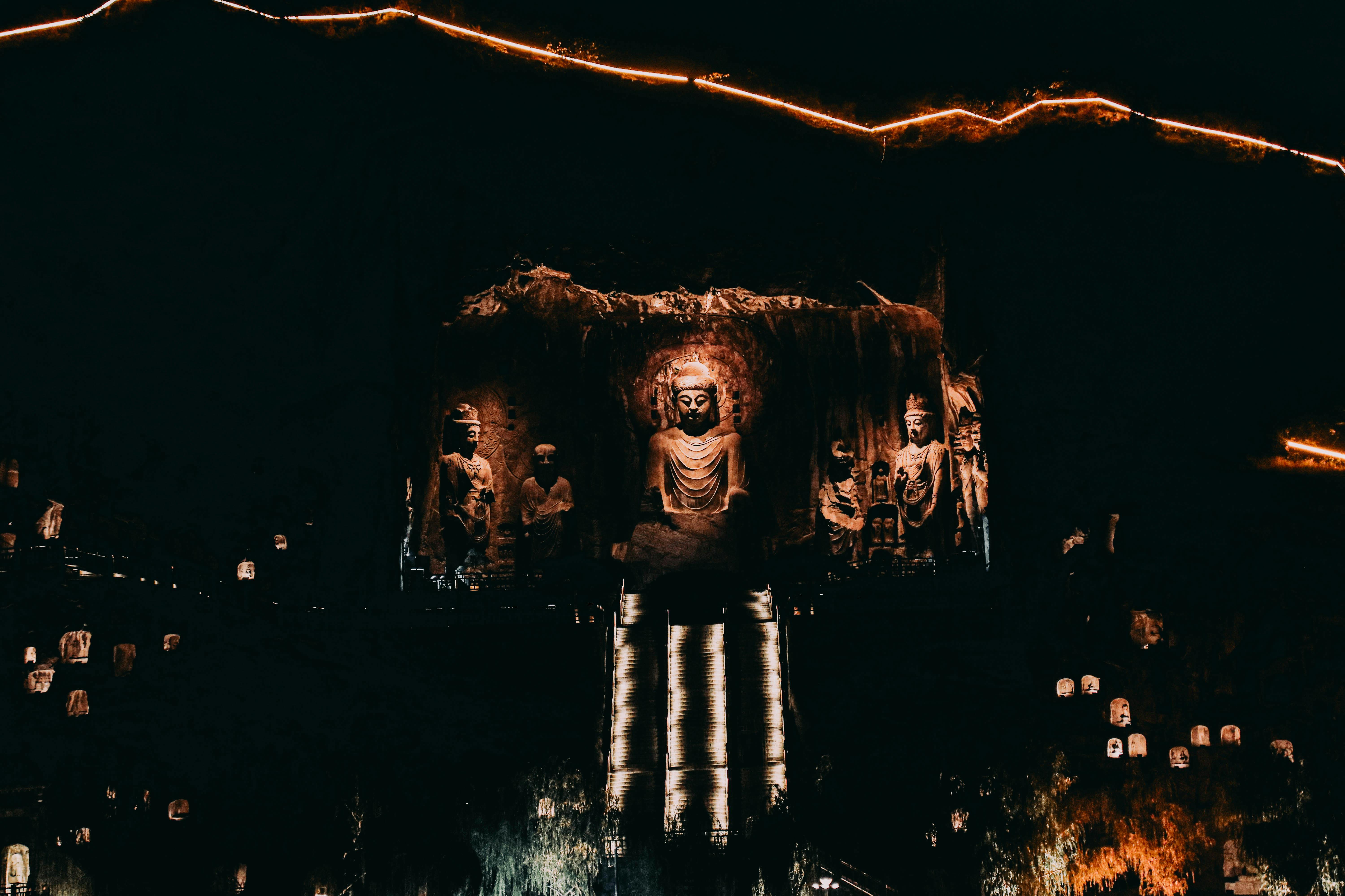 Henan Travel Guide 2026: Shaolin Temple, Longmen Grottoes &amp; China's Ancient Capitals for Foreign Travelers